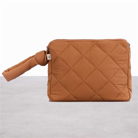 beis diaper clutch